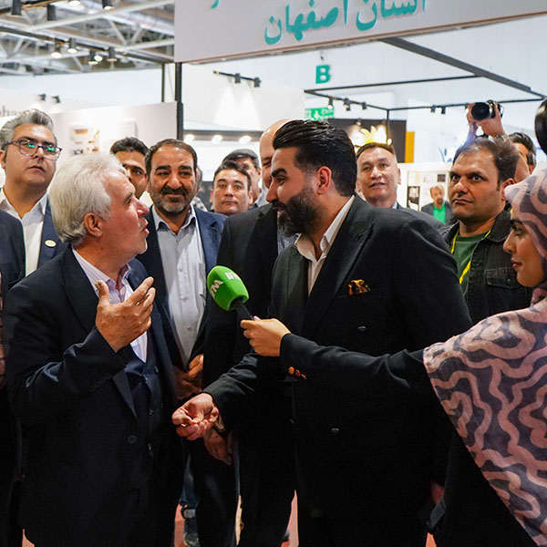 نمایشگاه آذر - 03